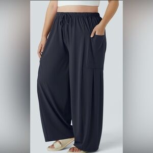 HALARA Navy Wide-Leg Pants